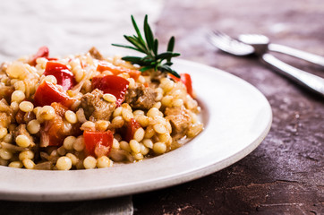 Small pasta with vegetables