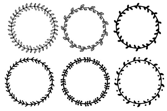 Set of doodle floral and leaf circle frames.illustration vector
