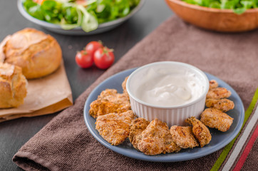 Delish chicken popcorn with garlic dip