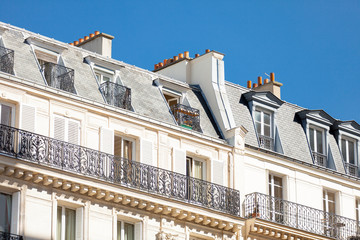 Obraz premium PARIS, FRANCE - September 24, 2013: beautiful view on wonderful top of building on sky background