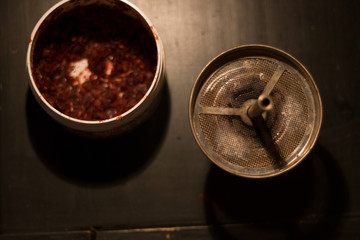 Shisha Badchakopf und Tabakdose