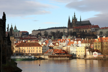 Fototapeta na wymiar Vue sur château de Prague