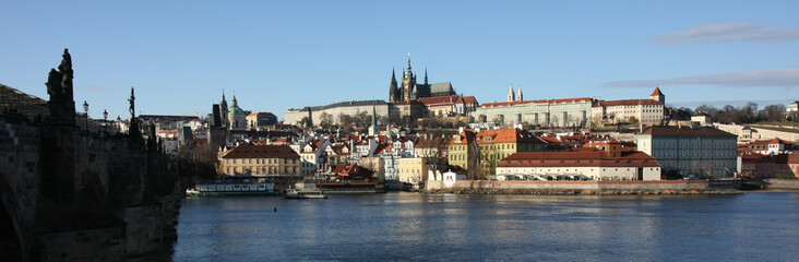 Fototapeta premium Pont Charles et Château de prague