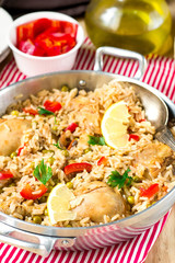 Chicken and rice with vegetables 