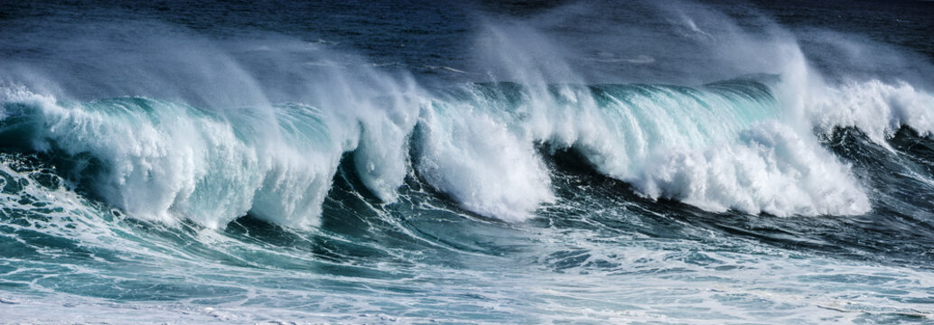 Fototapeta big sea wave