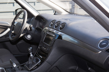 Obraz na płótnie Canvas front interior of a modern car