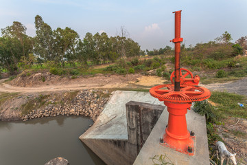 the orange floodgate