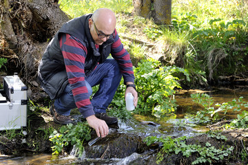 Environmental pollution study of a water course