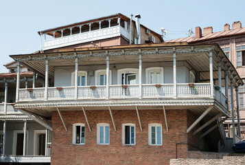 Fototapeta na wymiar Old houses in Tbilisi