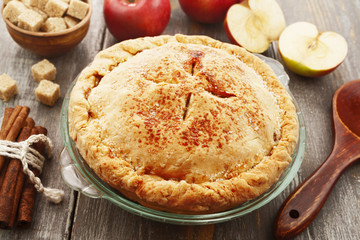 Homemade american apple pie