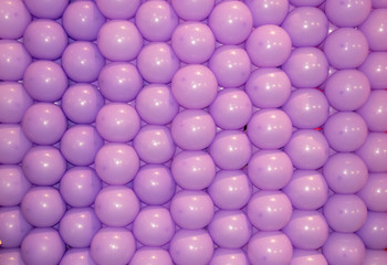 balloon Several purple Lined up a lot of background