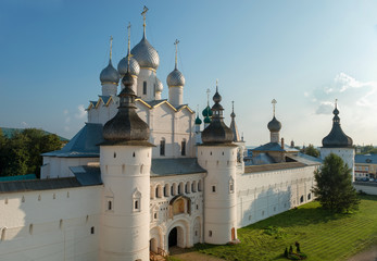 Fototapeta na wymiar Summer view of medieval the Kremlin in Rostov the Great as part of The Golden Ring's group of medieval towns of the northeast of Moscow, Russia. Included in World Heritage list of UNESCO.