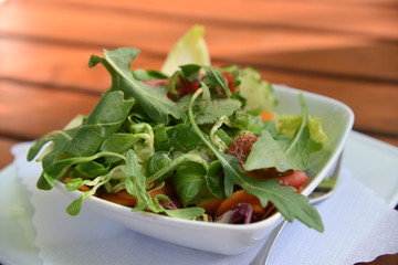 kleiner Salat mit Rucola