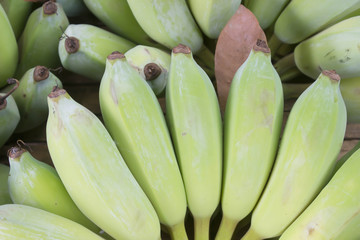 banana on wood table : raw banana