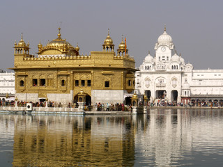Sunny day at the Golden Temple, Amritsart
