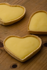 heart shape vanilla tart