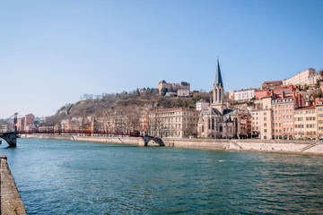 Saint-Georges et vieux Lyon vu des quais de Saône