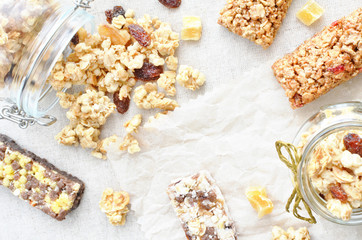 Muesli bars with fruit crunchy