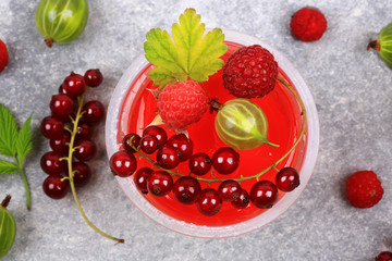 fresh berry jelly dessert useful light