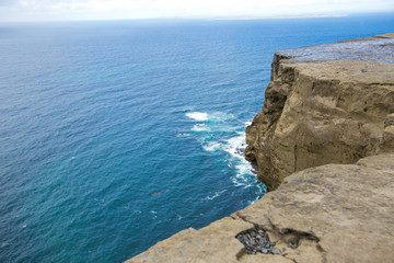 Fototapeta na wymiar cliffs of moher