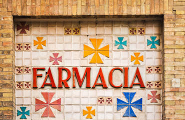 Anuncio de una farmacia, botica, España, marketing