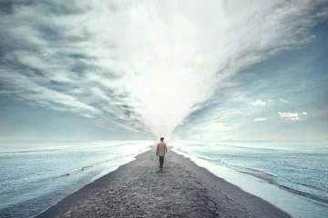 Gordijnen man walking between two seas © fran_kie