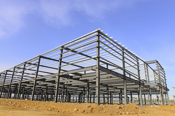 Steel structure workshop is under construction