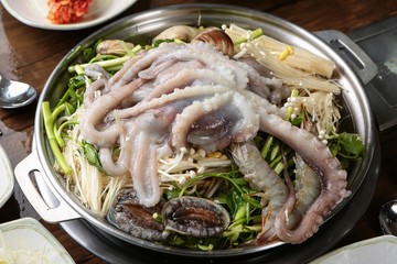 Octopus Soup with various seafood. Korean name is 