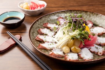 muneo sukhoe is Parboiled Octopus