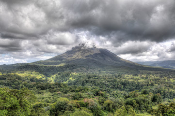 Obraz premium Arenal Volcano - Peak in Clouds