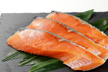 鮭の切り身　Salmon fillets