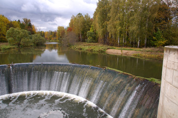 Dam on the river Lamma. Yaropolets. Moscow region.