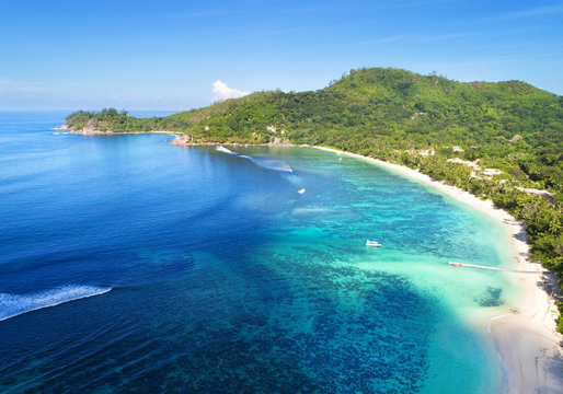 Strandbucht auf den Seychellen © Jenny Sturm