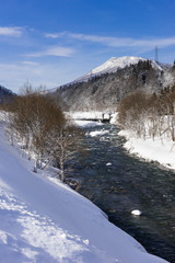 冬の川
