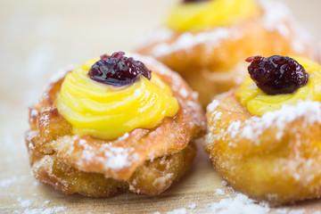 Zeppole