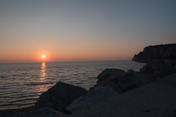 Obraz premium Winter sunset on the sea
