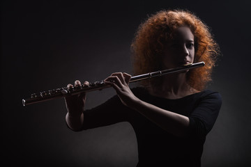 Flautist © Artem Furman