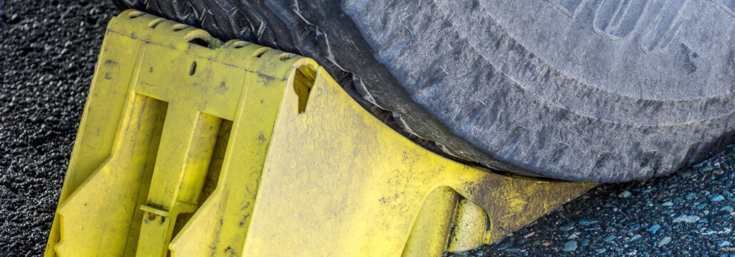 Panorama Bremsklotz LKW