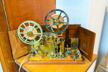 The apparatus of the electric telegraph of the american inventor Samuel Morse