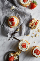 victoria spongecakes decorated with strawberries