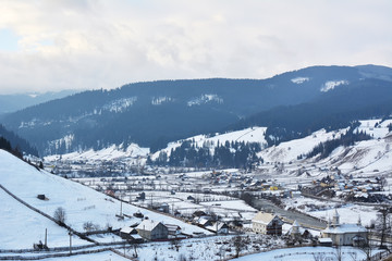 Fototapeta na wymiar Winter landscape with a mountain valley.