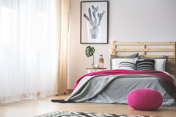 Bedroom with pink accessories - obrazy, fototapety, plakaty