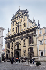 Fototapeta na wymiar Catholic church of the Jesuits in Lviv