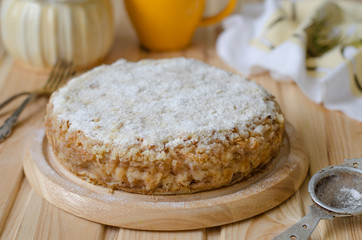 Apple pie with semolina on a vegan