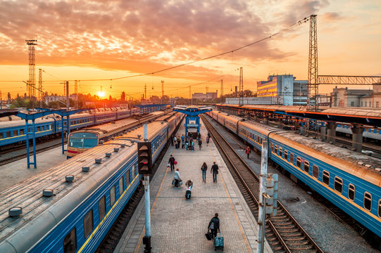 Fototapeta trains on rails at Ukraine station