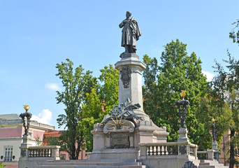 Fototapeta na wymiar Monument to Adam Mickiewicz. Warsaw, Poland