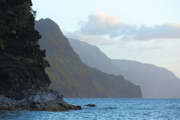 Beautiful view along the Na Pali coastline of Kauai, Hawaii