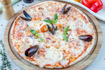 Pizza frutti di mare