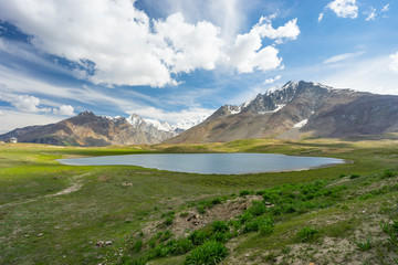 Naklejka na ściany i meble Small lake at Penzi la pass, Zanskar valley, Jammu Kashmir, India