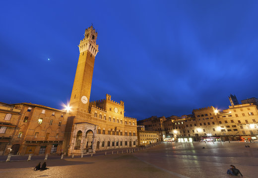 Piazza del Campo in the historic center of Siena, Italy